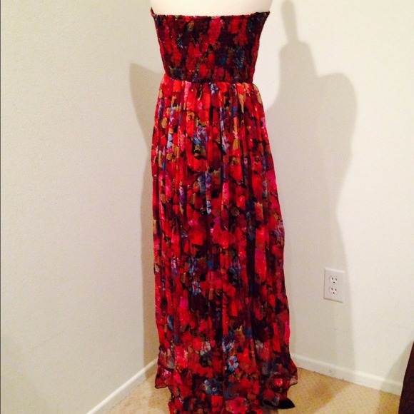 Sundress - Picture 2 of 2