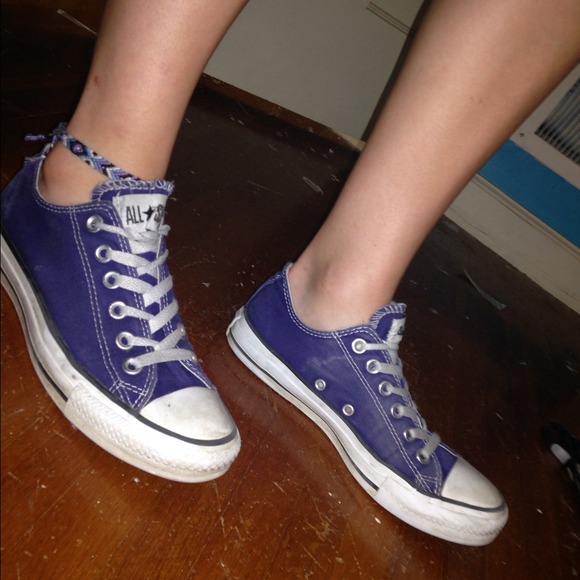 Purple all star converse - Picture 3 of 4