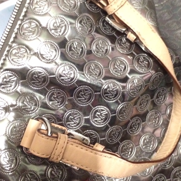 Micheal Kors Handbag
