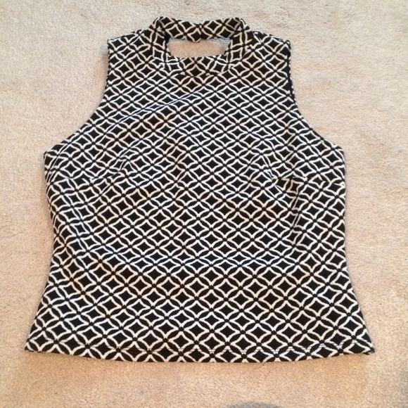 Mossimo Supply Co. Tops - NWT Crop Top!