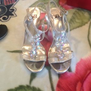 Gianni Bini prom shoes