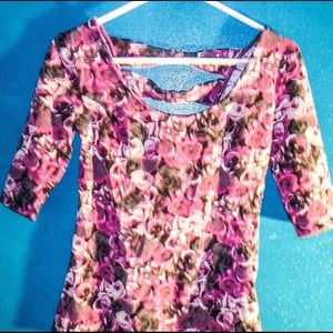 Cute floral top with double twisted bow back