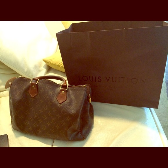 Louis Vuitton Speedy 30