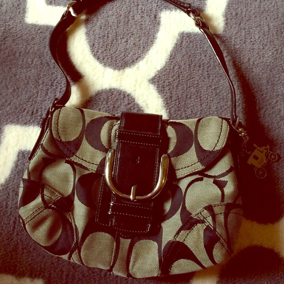Coach handbag. Black big "C" design