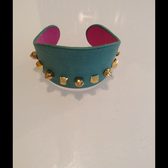 Vince camuto cuff bracelet