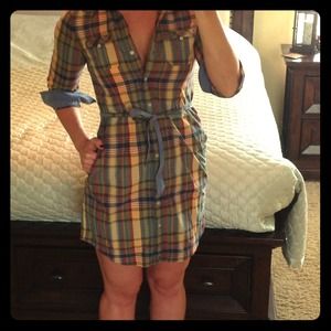 Bundle: Tommy Hilfiger & Ann Taylor LOFT dresses