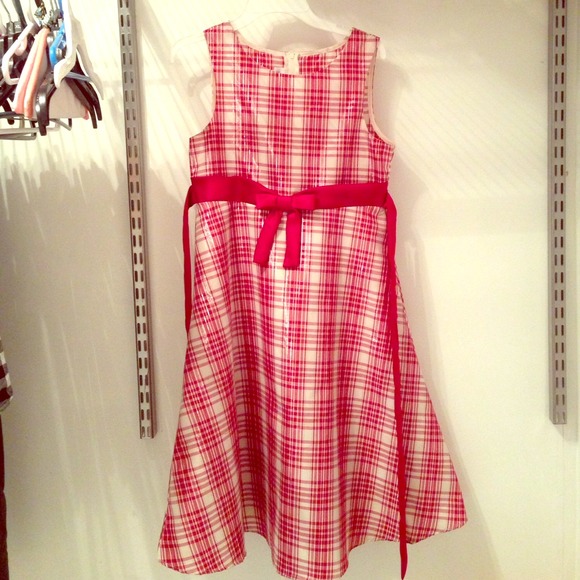 Red plaid dress - Picture 1 of 4
