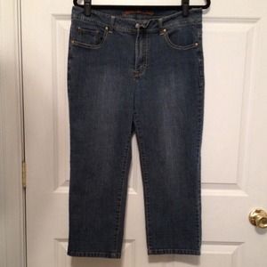 Monroe & Main denim stretch Capri