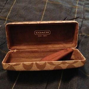 Coach sunglasses case