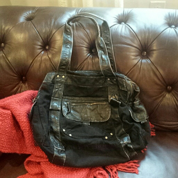 Carryall bag from urban outfitters