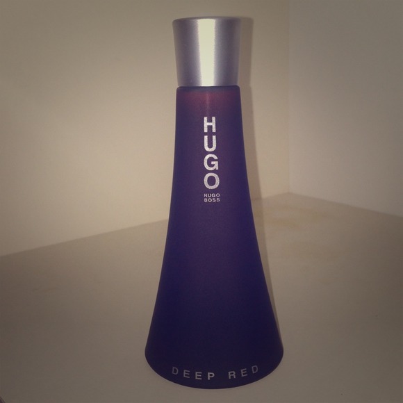 Hugo Boss Deep Red Perfume (3.0 oz)