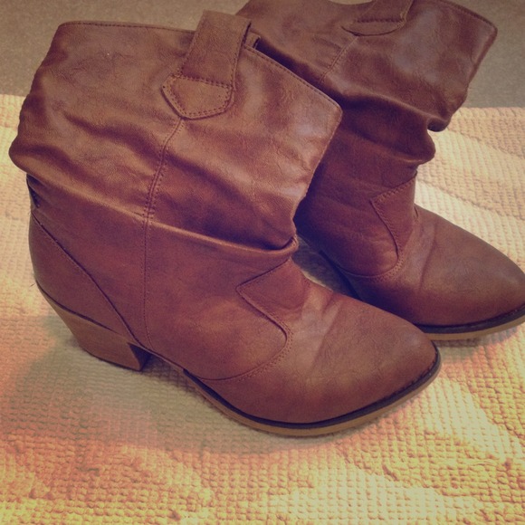 🚫SOLD🚫 Ankle cowboy boots