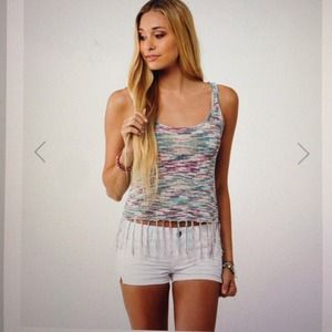 ✨Like new✨ Multi-colored fringe crop top