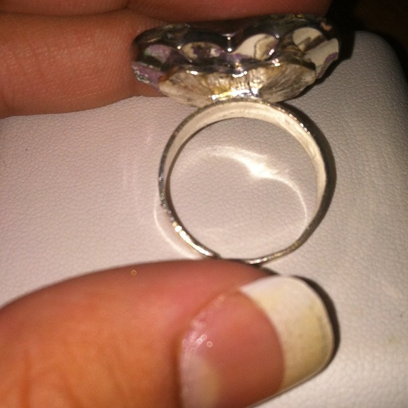 Heart ring - Picture 2 of 2