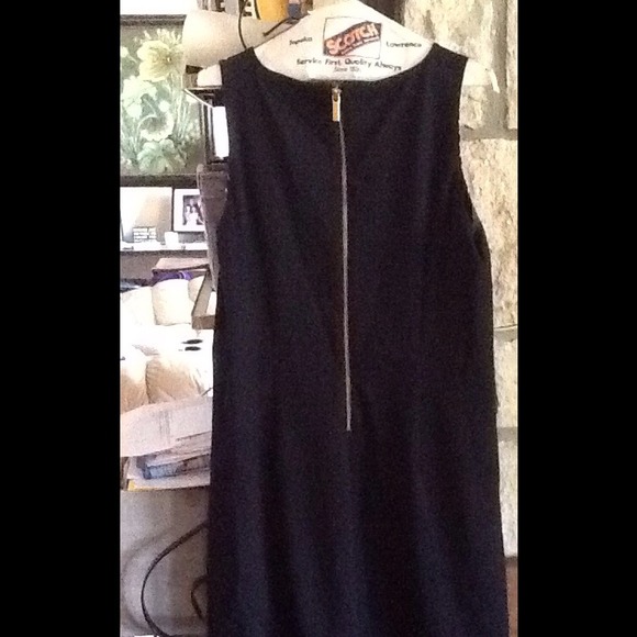 MICHAEL KORS DRESS!!!! - Picture 2 of 4