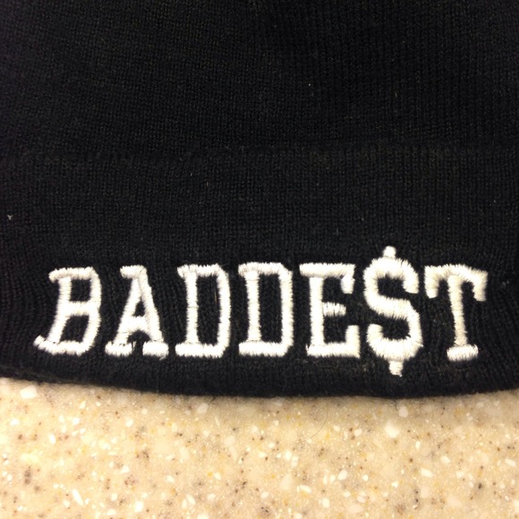 BADEST BEENIE UNISEX