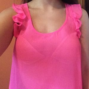 Sheet pink ruffled tank!