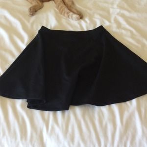 black skirt