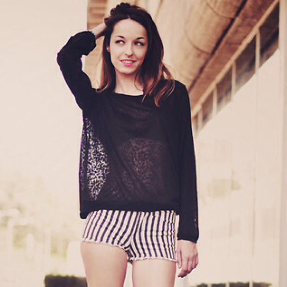H&M Striped Denim Shorts (Grey and White)