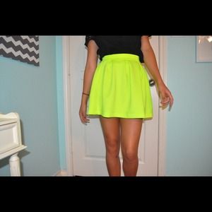 Sabo skirt neon yellow tulip skirt