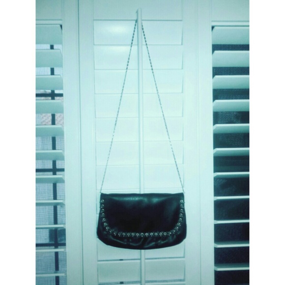 Black Purse - Picture 1 of 2