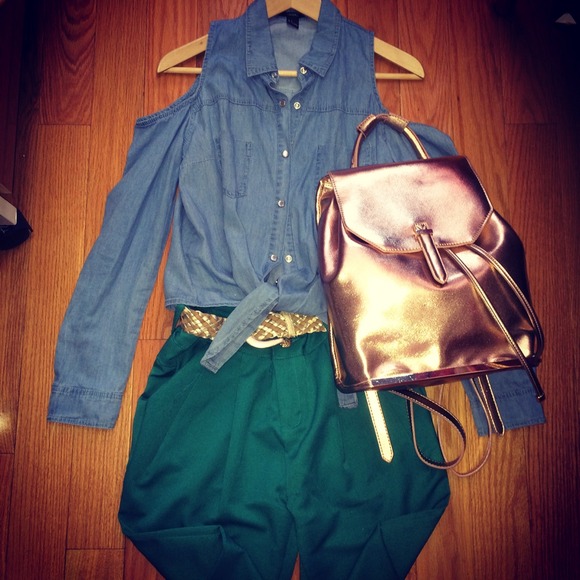 Forever 21 Denim - Denim off-the-shoulder Shirt