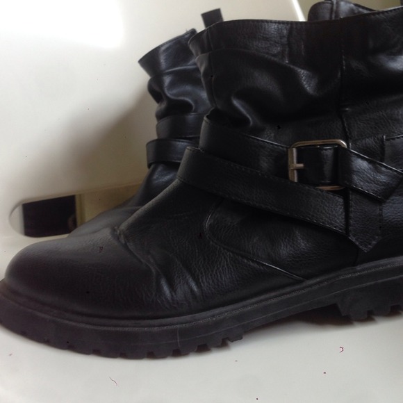 Fake black leather boots