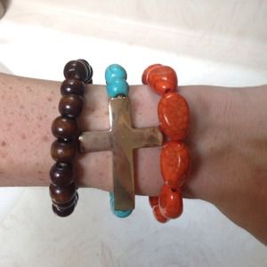 Cross bracelet set