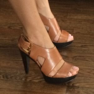 MICHAEL KORS Carla Platform luggage open toe heels