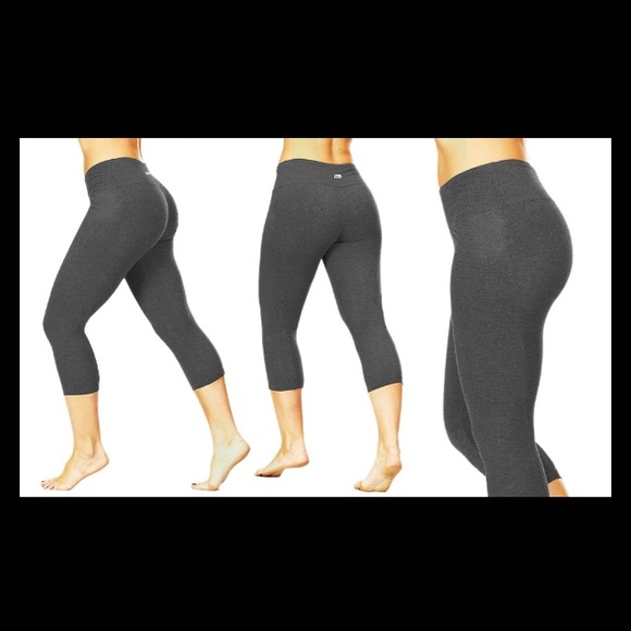 Capri workout pants