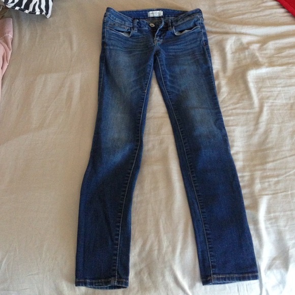"Washed denim" skinny jeans size ONE NOT ZERO