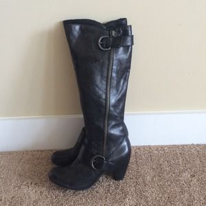 Born black under the knee boots