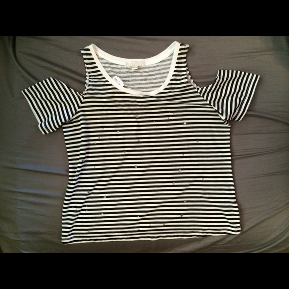 Forever 21 off the shoulder black & white stripes