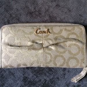 Authentic Coach wallet
