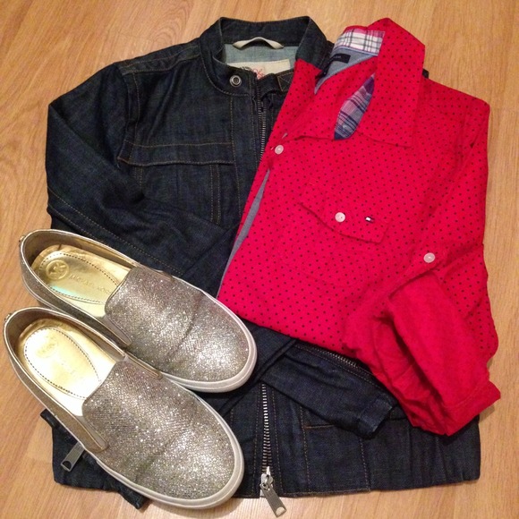 Tommy Hilfiger Tops - BUNDLE Tommy Red shirt, Pink & Blue Cardigans
