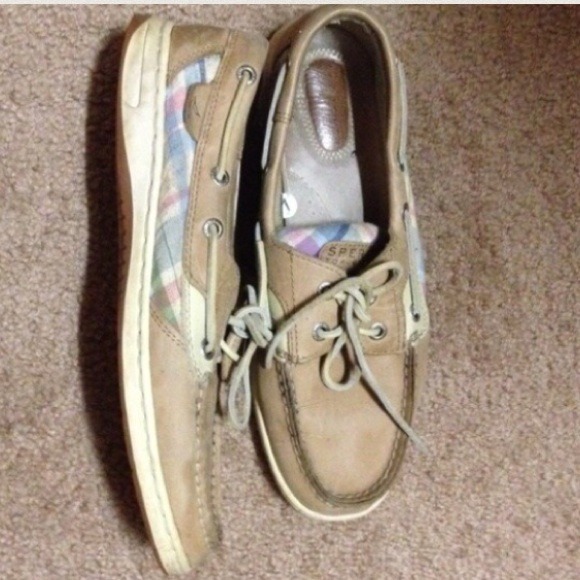Sperrys boat shoes
