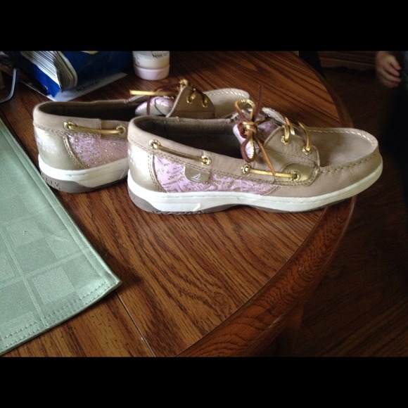 Nwot. Sperry