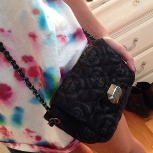 ⭐️sold in bundle⭐️ PINK cross body bag