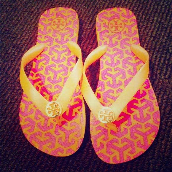 SOLD!! Tory Burch Flip Flops