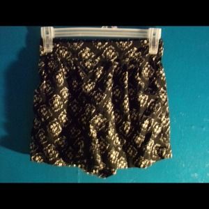 Mossimo 100% rayon shorts