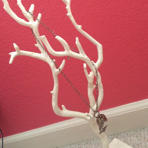 Guess necklace - Picture 2 of 2