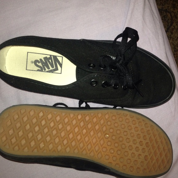Black vans