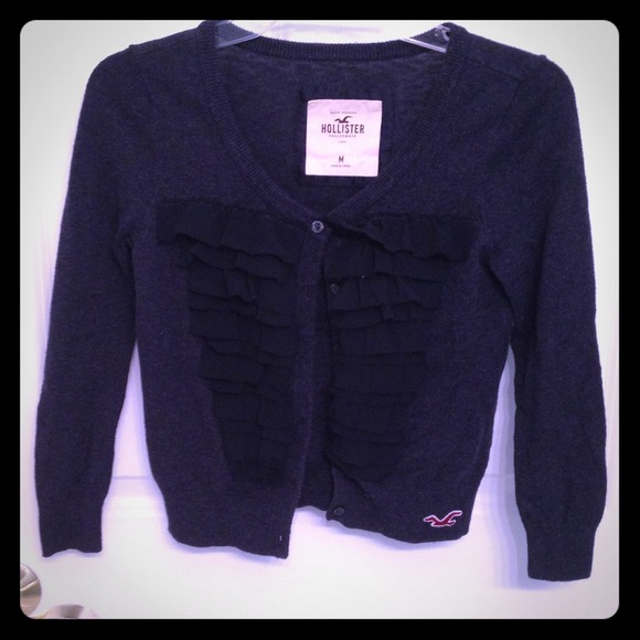 Hollister ruffle cardigan *SOLD*