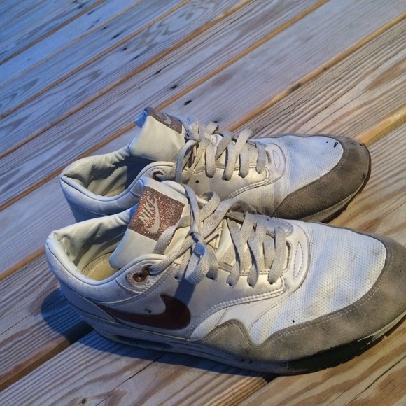 Men's Nike air maxes