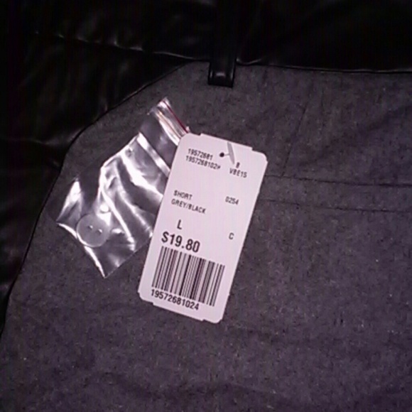 H&M Shorts - Picture 3 of 3