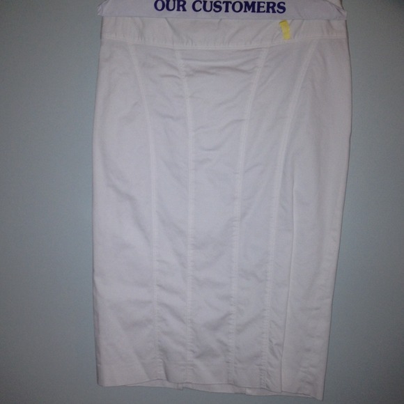 *SOLD***Authentic Burberry London white pencil