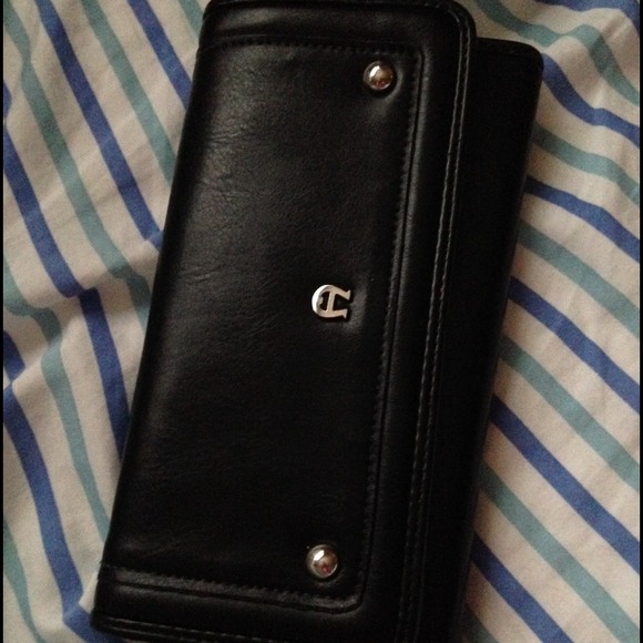Black wallet!