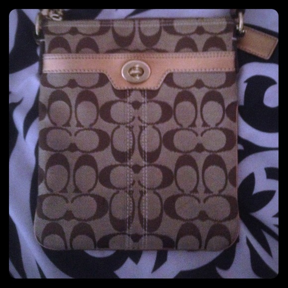 Brand new without tags brown Coach crossbody