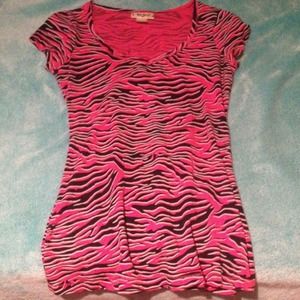 Pink zebra v-neck!