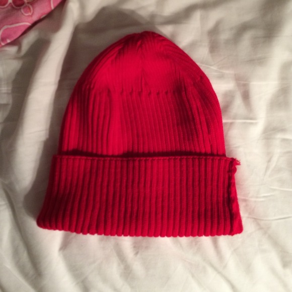 American apparel red beanie